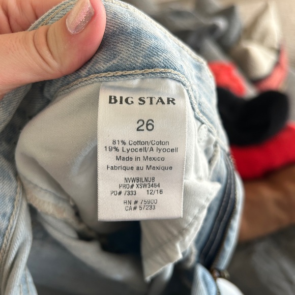 Bid Star Jeans size 26 🤩🤩 the CUTEST little star stitches everywhere!! - Picture 5 of 7